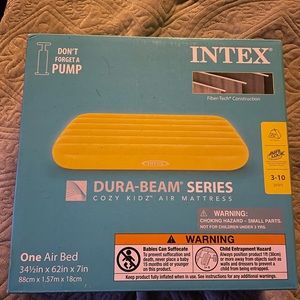 Dura-Beam Series kids air mattress! 34.5in X 62in X 7in